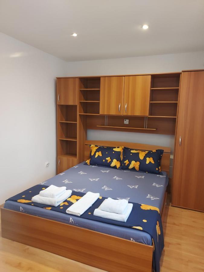 Ferienwohnung Bya Iasi Exterior foto